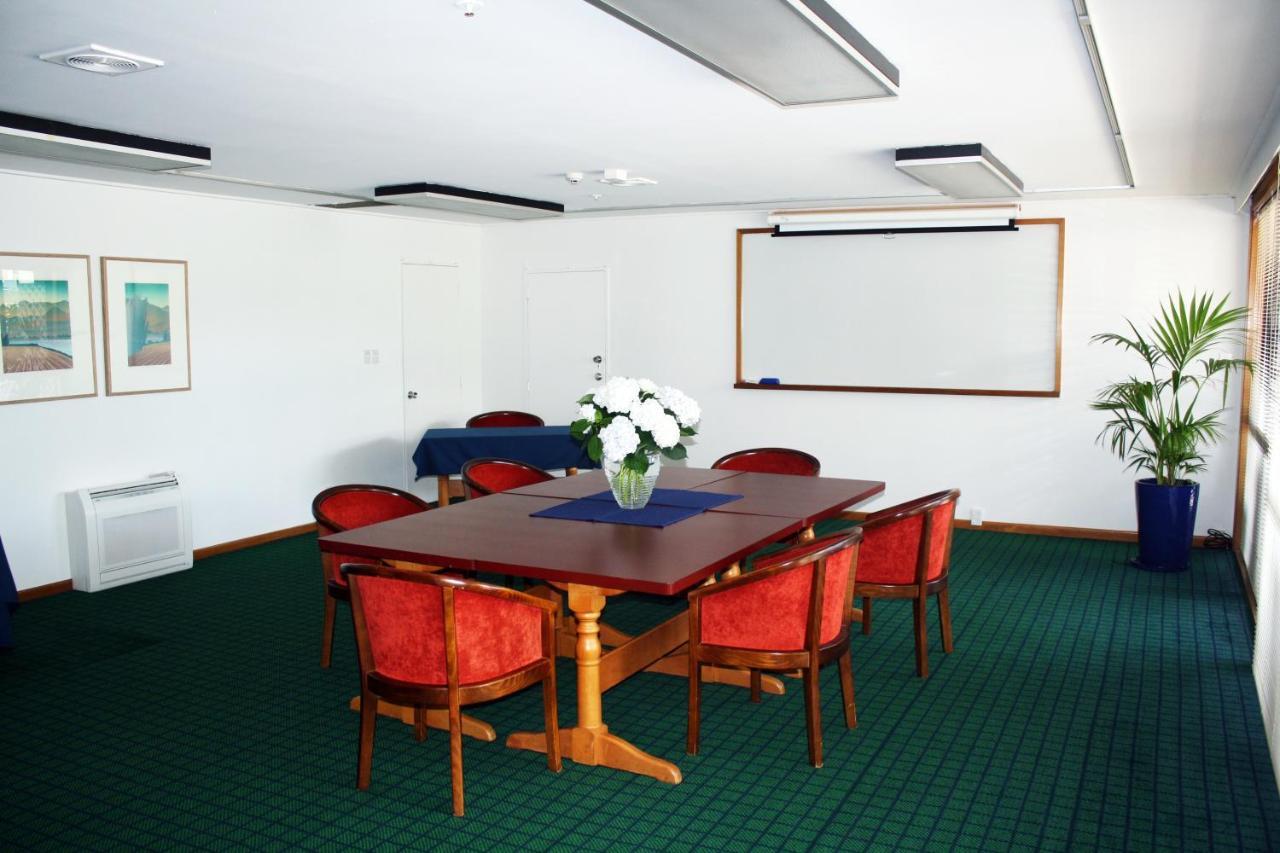 Pacific Park Motel And Conference Centre Дьюндин Экстерьер фото